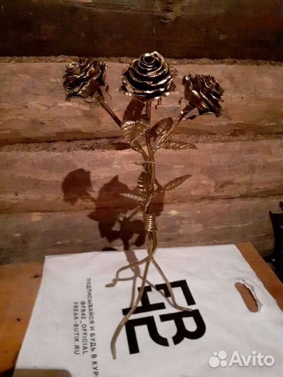 Букет кованых роз