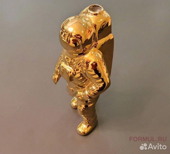 237726 Статуэтка Авторская работа Космонавт