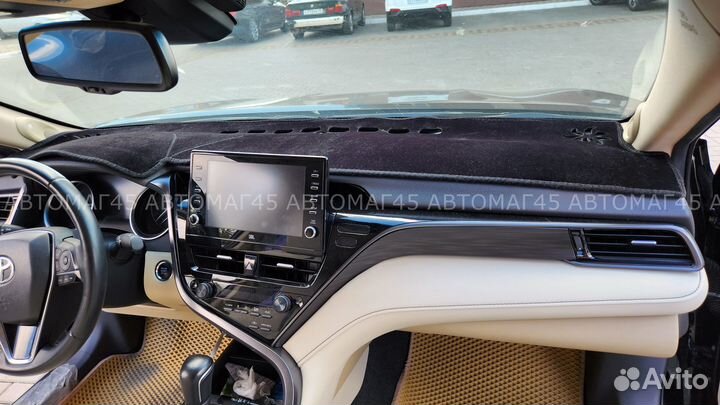 Накидка на панель Toyota Camry V70 2017-2023 велюр