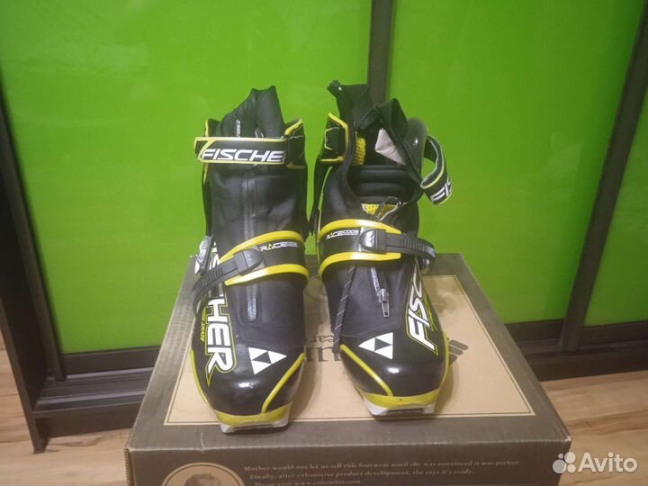 Лыжные ботинки fischer carbonlite