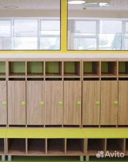 Детские шкафчики. Шкаф в раздевалку детского сада