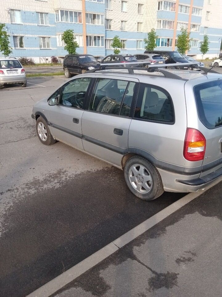 Opel Zafira: фото владельца
