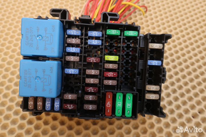 Блок предохранителей салонный LADA Xray