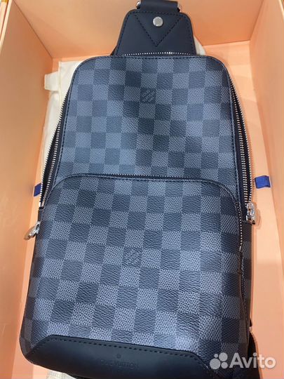 Louis vuitton avenue sling bag