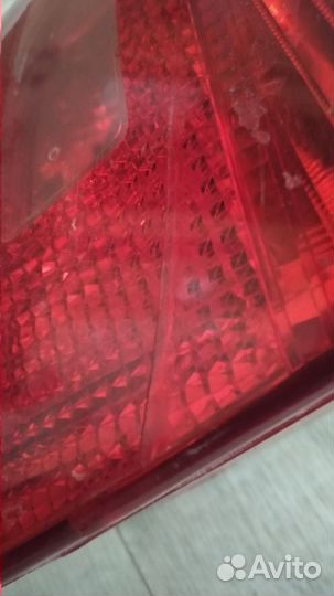 Фонарь задний левый Skoda Fabia 2 (5J6945095A)