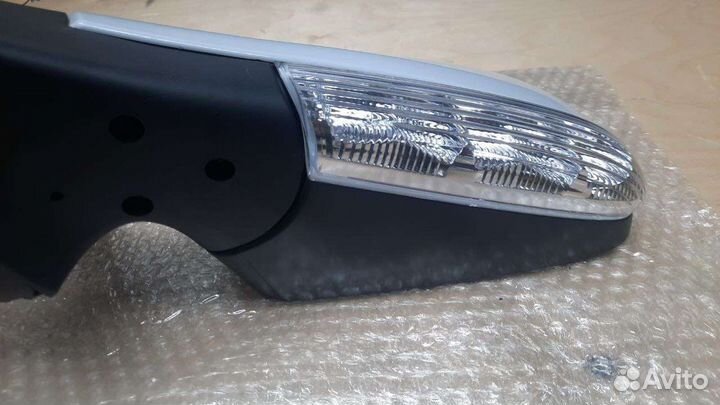 Зеркало левое Dongfeng H30 cross до 2012 г