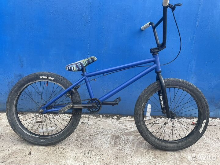 Велосипед BMX
