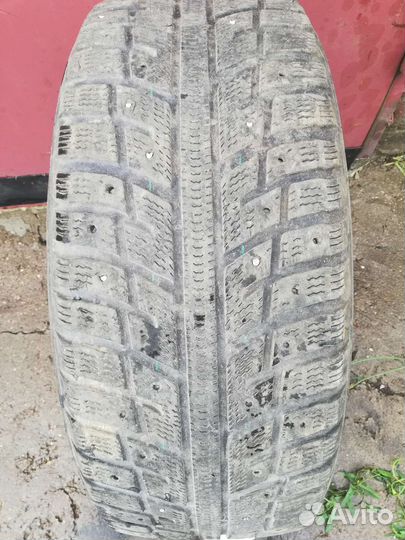 Kumho I'Zen KW22 215/55 R17 98T