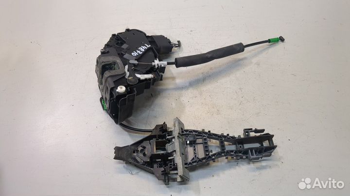 Замок двери правый задний Land Rover Range Rover Evoque