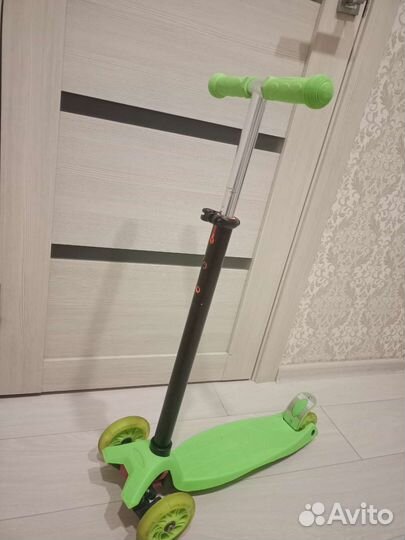 Самокат детский трехколесный бу