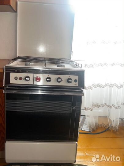 Газовая печь с духовкой б/у