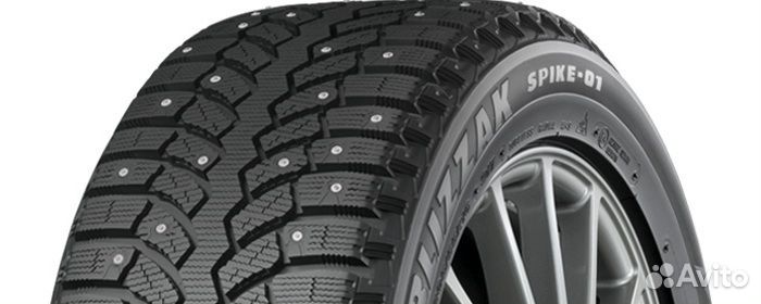 Bridgestone Blizzak Spike-01 225/70 R16