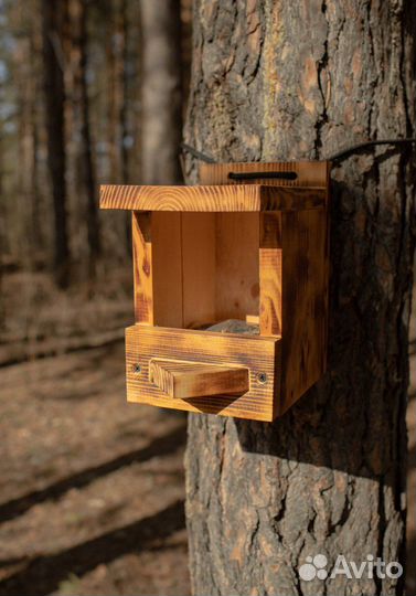 Кормушки для птиц и белок / Бельчатник Скворечник