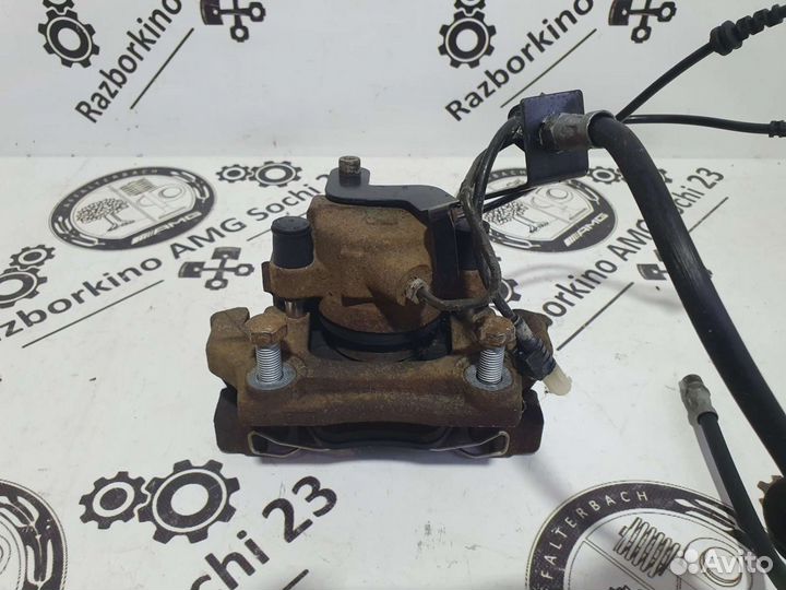 Суппорт тормозной передний для Mercedes W211 W220