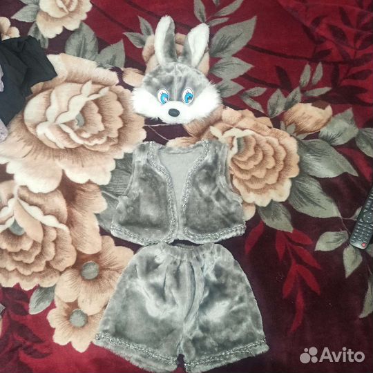 Новогодний костюм зайчика