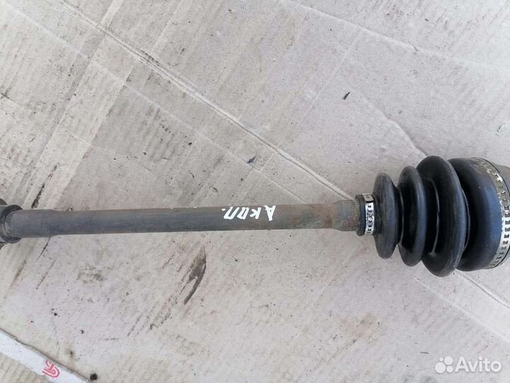 Привод (полуось) левый АКПП Ниссан Микро k12 CR14