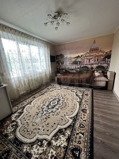 2-к. квартира, 57 м², 4/4 эт.