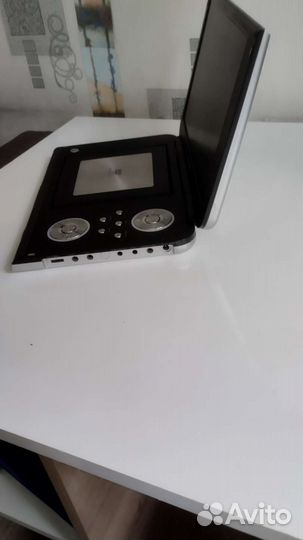 Портативный dvd плеер philips