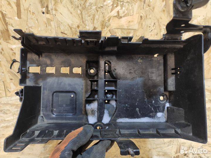 Площадка акб Opel Astra J