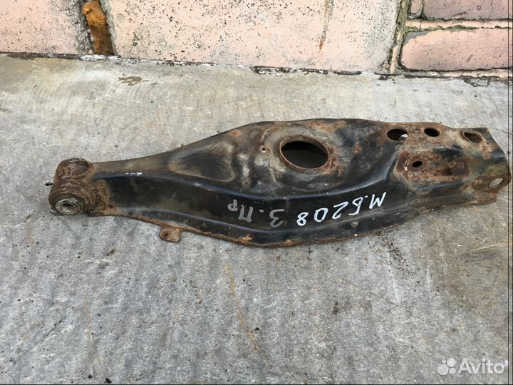 Рычаг задний правый 2S356 Mercedes Benz C208 CLK