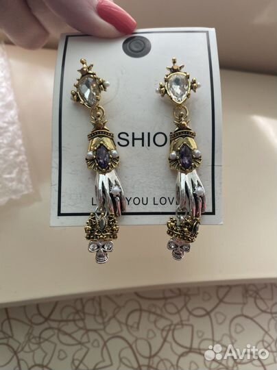 Серьги в стиле Alexander Mcqueen