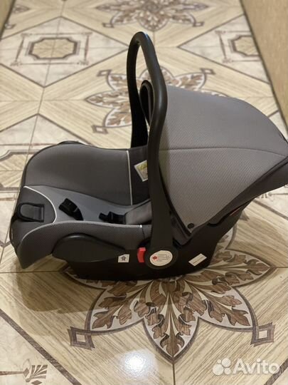 Детское автокресло от 0