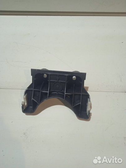 Кронштейн вентилятора корпуса задней печки Bmw