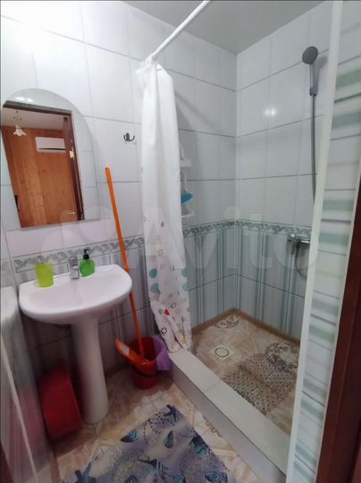 Комната 15 м², 2/2 эт.