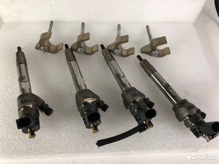 Форсунка Bmw 5 G30 B47D20A 2018