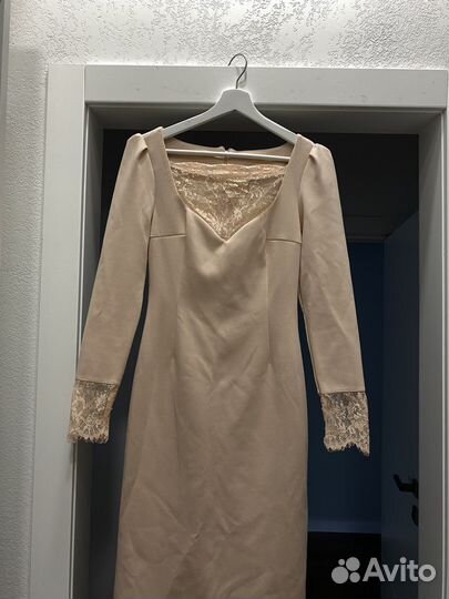 Платье женское