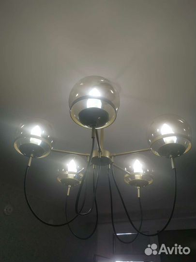 Люстра потолочная новая