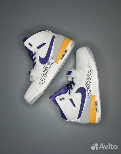 Кроссовки мужские Nike Air Jordan Legace