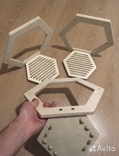 Настенный игровой комплекс для кошек