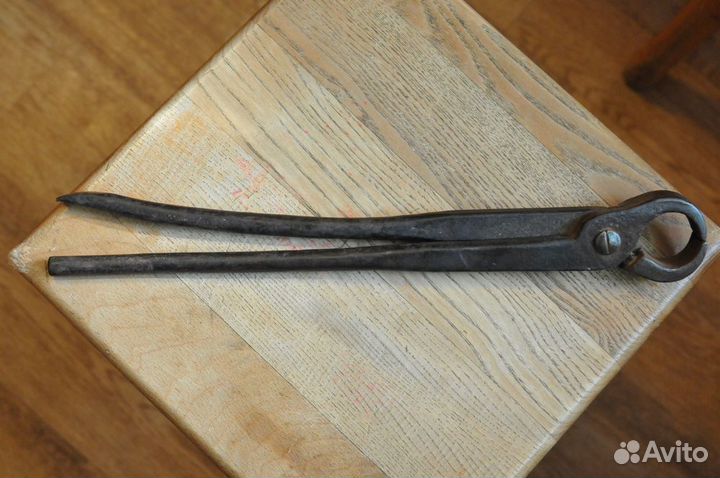 Старинные клещи кузнечные дрель коловорот СССР