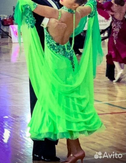 Платье для бальных танцев стандарт ю2, молодежь