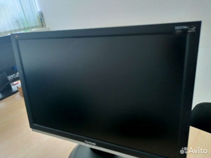 Монитор Viewsonic 22