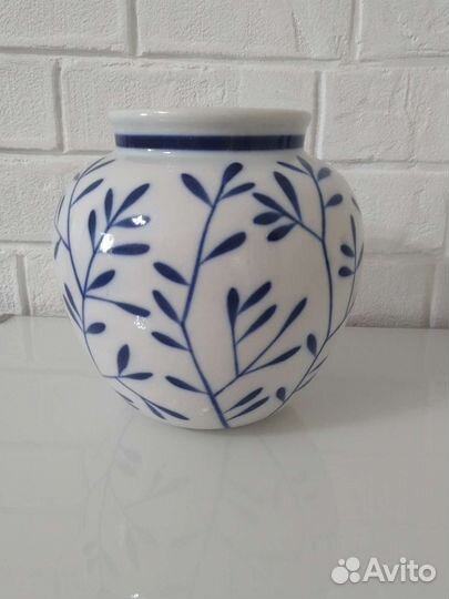 Фарфоровая ваза лфз Раскидные веточки Городецкий