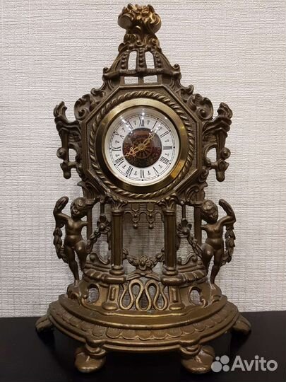 Каминные часы. Бронза. 