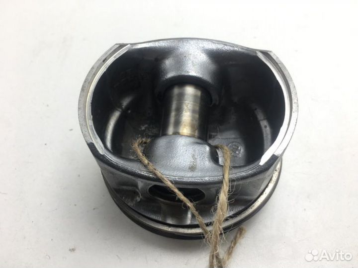 Поршень Audi A6 4B2 AGA 1998