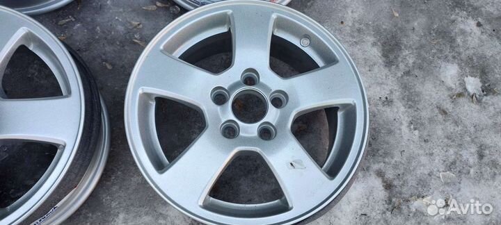 Диски литые R15 для Вольво S40 C30 V50