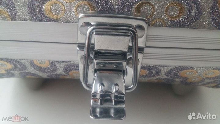 Шкатулка сундучок