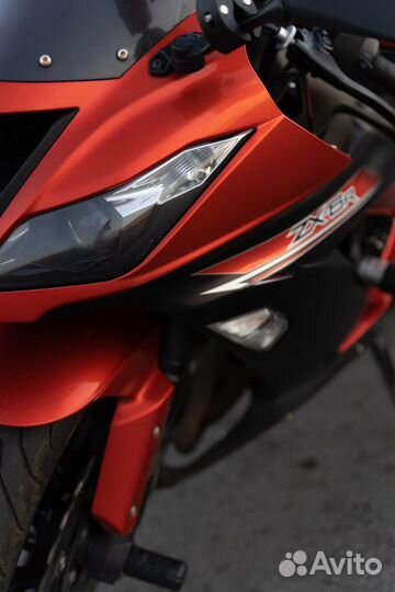 Kawasaki zx6r Ninja 2014 год