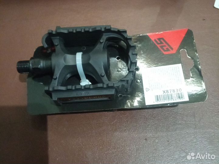 Педали для велосипеда