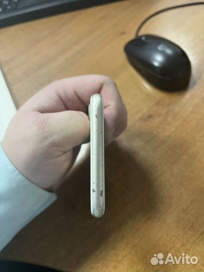 iPhone 7, 32 ГБ