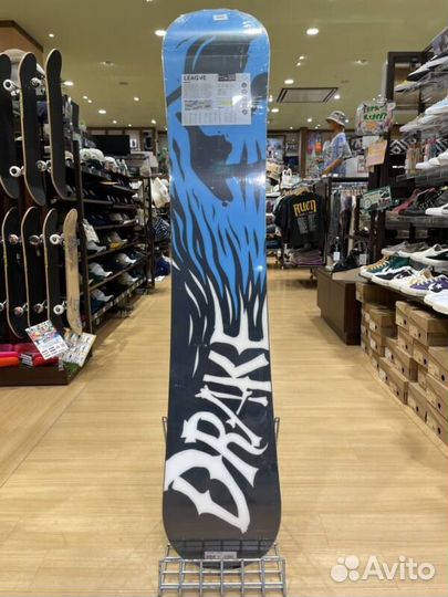 Сноуборд Drake League