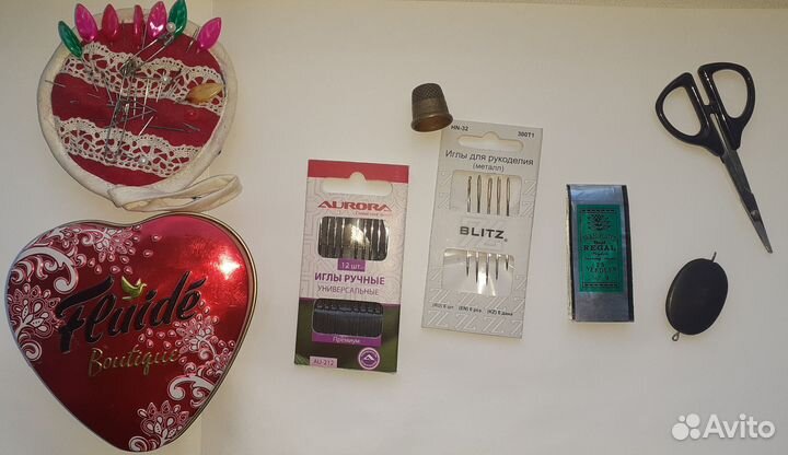 Набор нитки, иголки, напёрсток и.т.д