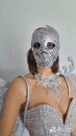 Зеркальная маска