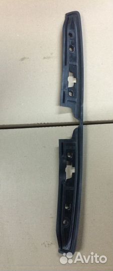 Уплотнит резинка в ручку богажника шкода а4