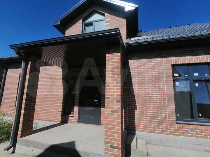 Дом 145 м² на участке 4 сот.