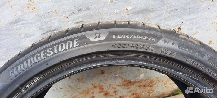 Bridgestone Turanza 6 255/40 R21 102Y